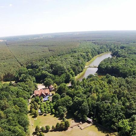 Neue Muhle Kleines Landhotel Бранденбург Экстерьер фото